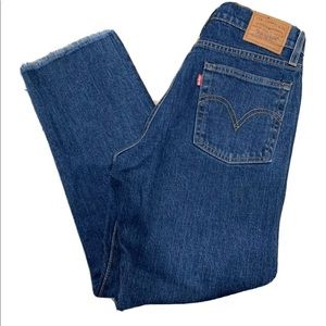 Levi’s Premium High Rise Wedgie Jeans Big E Sz 27